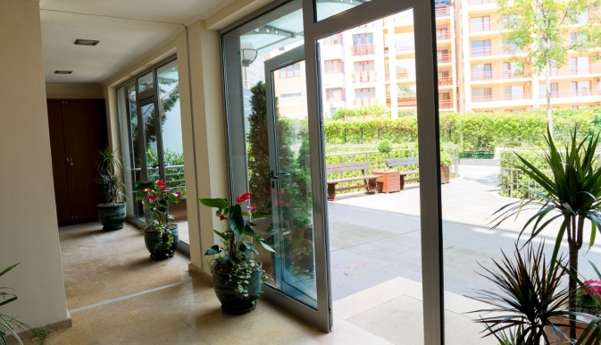 KRISTAL_BEACH_APARTHOTEL_NESSEBAR_BULGARIA_AIR_TOUR_TRAVEL
